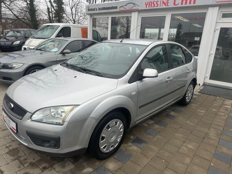 Gebraucht Ford Focus Fun X 125 PS (91 kW) 2006 Silber Kleinwagen