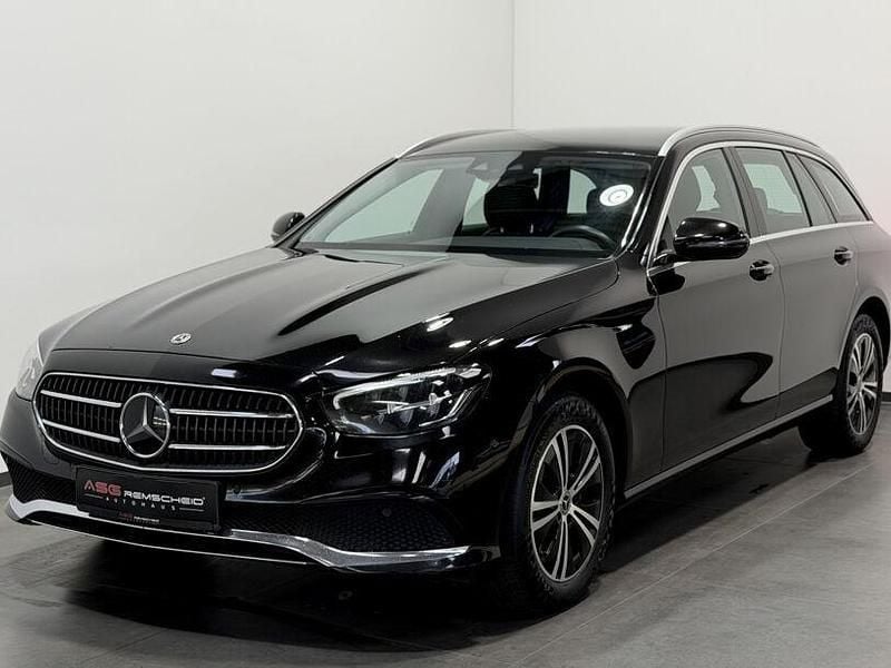 Gebraucht Mercedes E220 Avantgarde 195 PS (143 kW) 2021 Schwarz Kombi