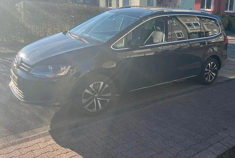 Gebraucht VW Sharan IQ Drive 2019 Grau Van / Kleinbus