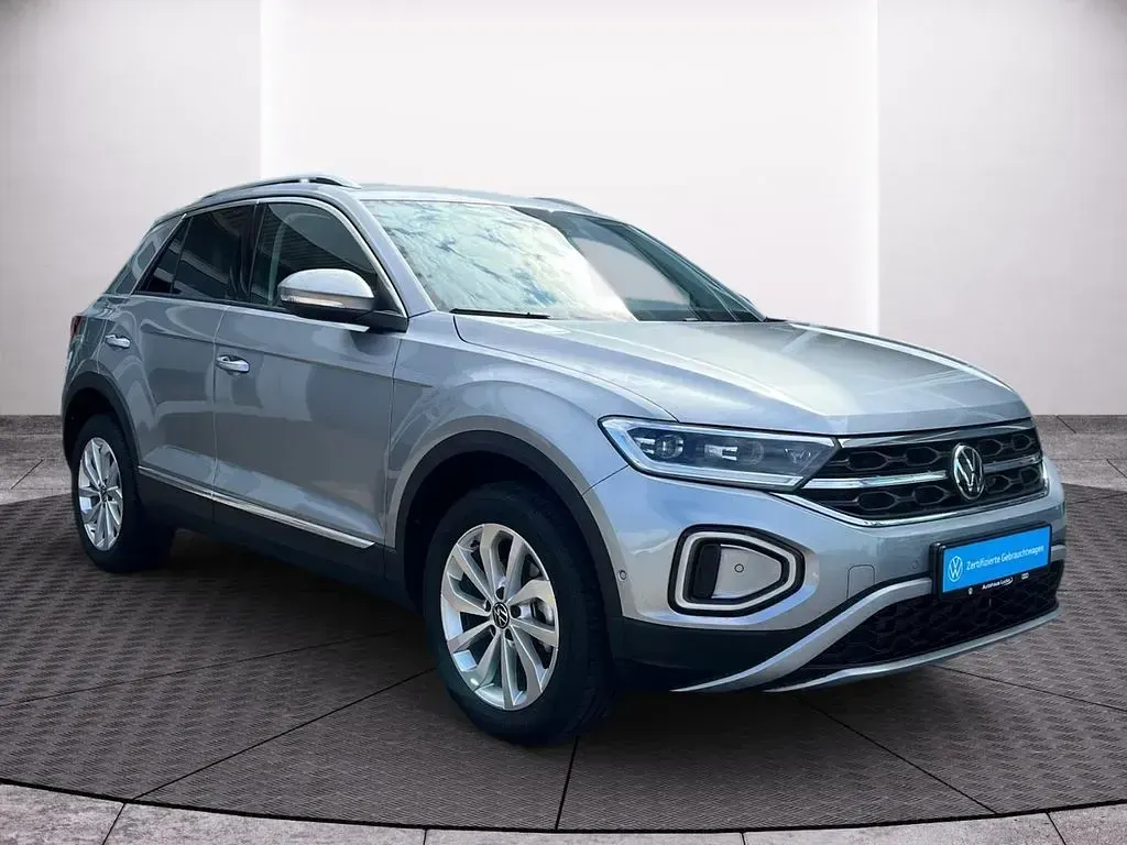 Gebraucht VW T-Roc Style 150 PS (110 kW) 2025 Pyritsilber metallic SUV