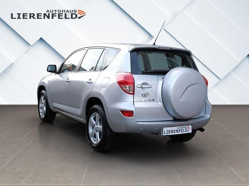 Gebraucht Toyota RAV4 Executive 152 PS (111 kW) 2007 Silber SUV