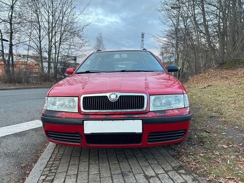 Gebraucht Skoda Octavia Ambiente 116 PS (85 kW) 2004 Rot Kombi