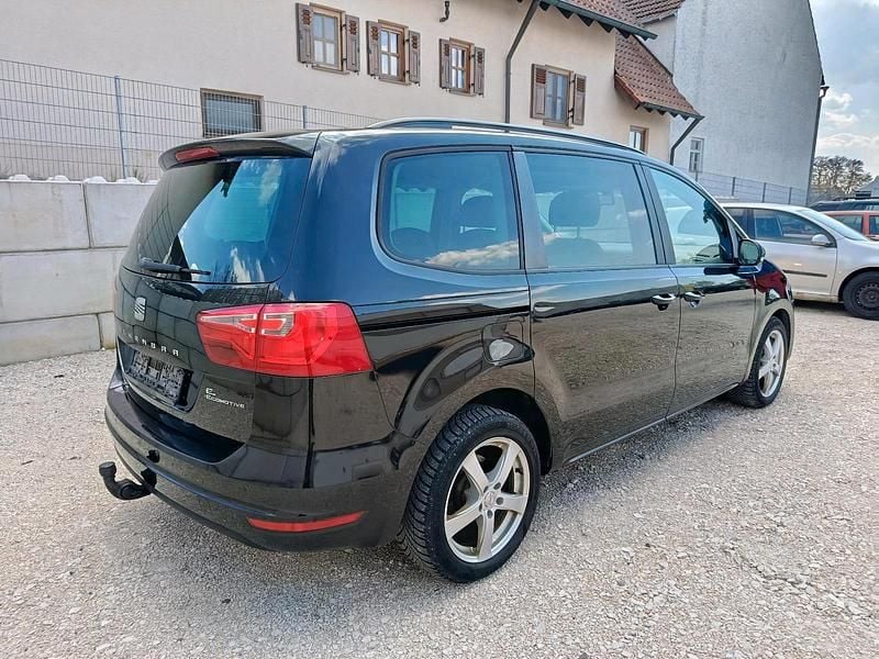 Second-hand Seat Alhambra Style 140 CP (102 kW) 2012 Negru Monovolum