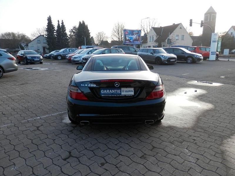 Gebraucht Mercedes SLK200 184 PS (135 kW) 2012 Schwarz Cabrio