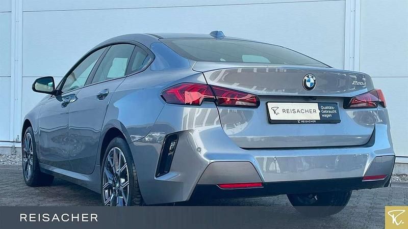 Gebraucht BMW 220 150 PS (110 kW) 2025 Grau Coupé