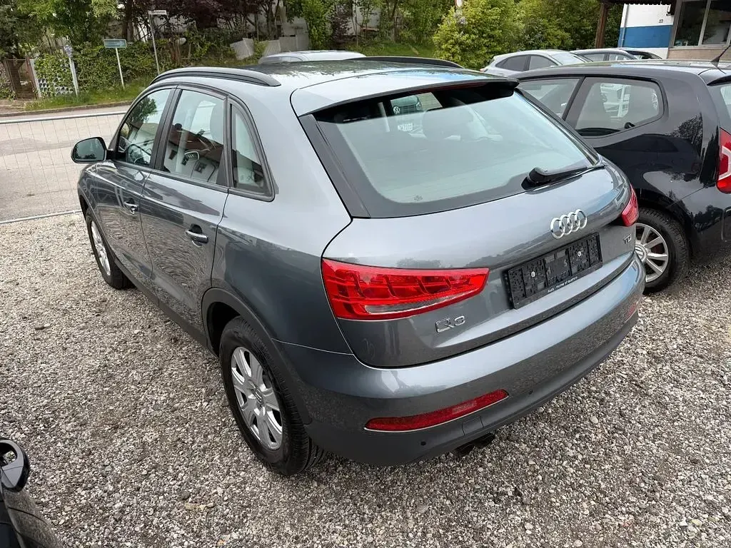 Gebraucht Audi Q3 Comfort 140 PS (102 kW) 2014 Grau SUV