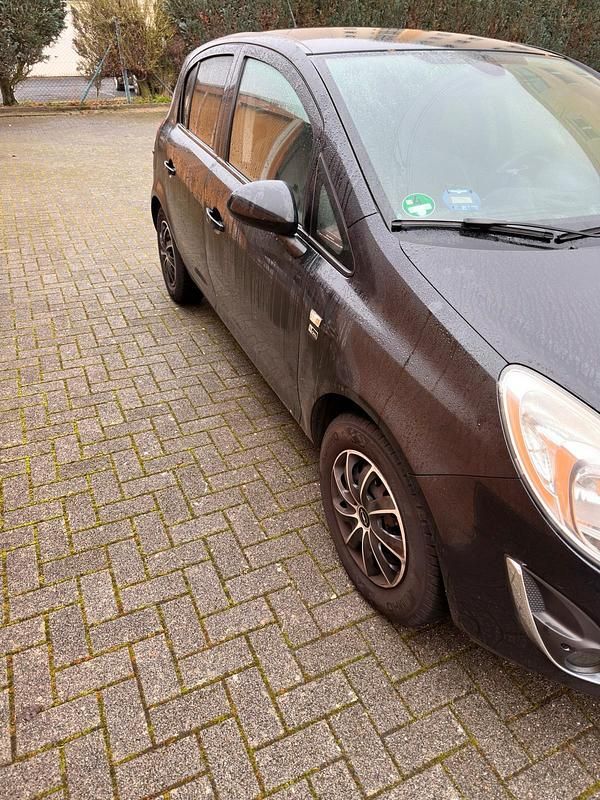 Gebraucht Opel Corsa 69 PS (50 kW) 2012 Schwarz Kleinwagen