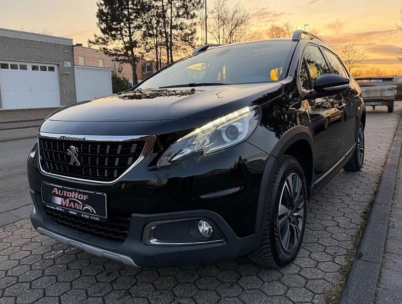 Noir perla nera Gebraucht 2016 Peugeot 2008 Allure SUV | 7.490 € (Fairer Preis) - Bild 1/4
