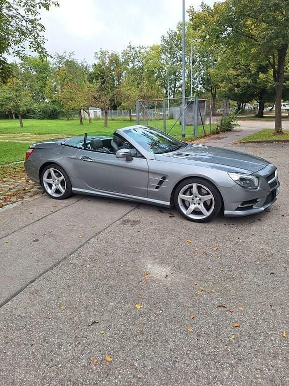 Grau Gebraucht 2015 Mercedes SL500 AMG Cabrio | 49.999 € (Fairer Preis) - Bild 1/4