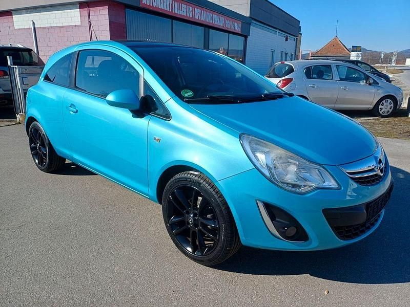 Gebraucht Opel Corsa 87 PS (63 kW) 2011 Blau Kleinwagen