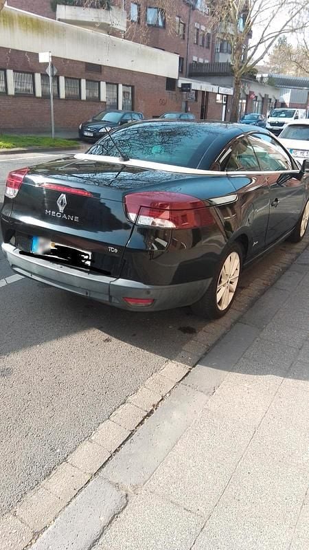 Gebraucht Renault Mégane Cabriolet 132 PS (97 kW) 2014 Schwarz Cabrio