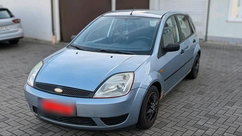 Gebraucht Ford Fiesta 80 PS (58 kW) 2005 Blau Kleinwagen