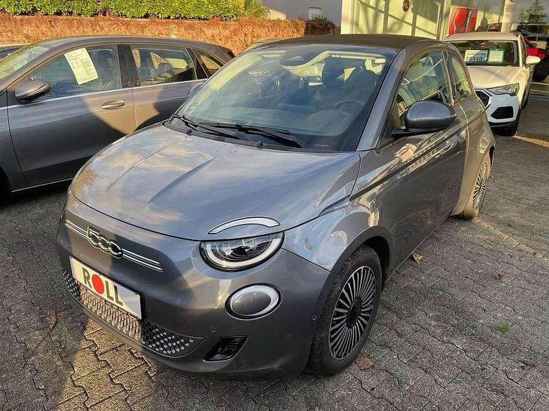 Mineral grau Gebraucht 2021 Fiat 500e Icon Cabrio | 18.990 € (Fairer Preis) - Bild 1/4