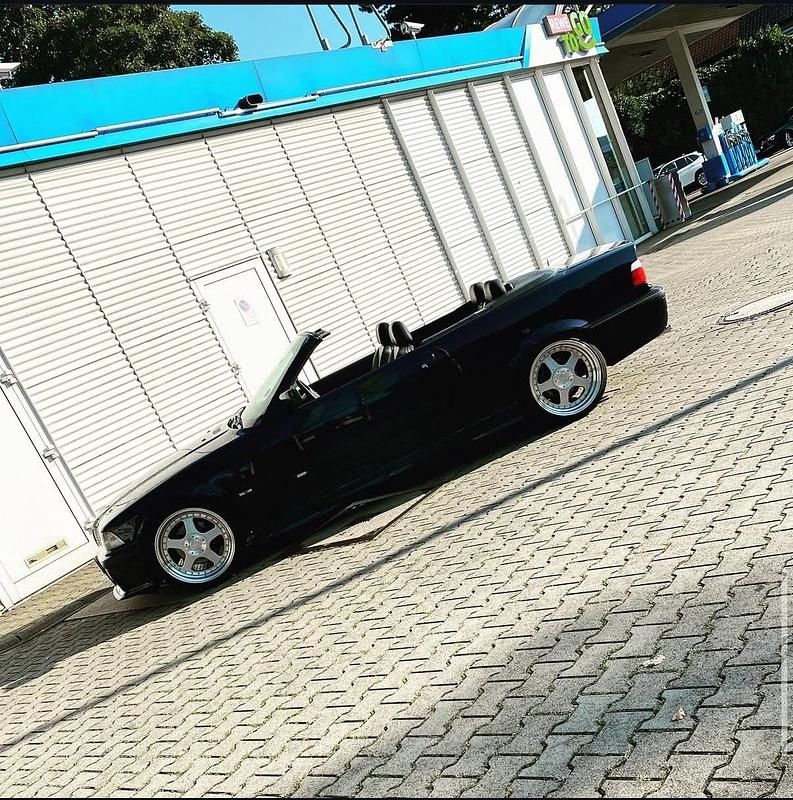 Blau Gebraucht 2000 BMW 328 Cabriolet Cabrio | 19.000 € - Bild 1/2