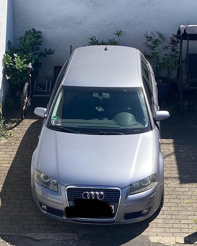 Silber Gebraucht 2007 Audi A3 Sportback Ambition Kombi | 2.800 € (Superpreis) - Bild 1/4