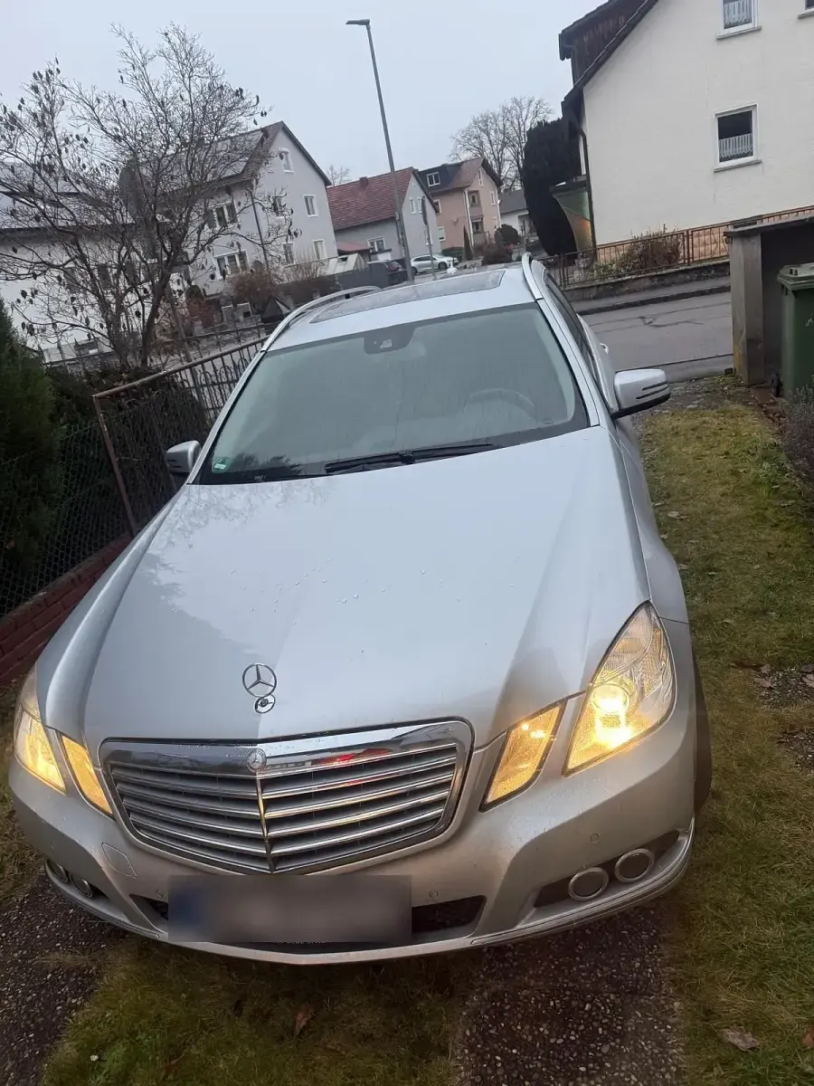Usata Mercedes E220 170 CV (125 kW) 2011 Grigio Station wagon