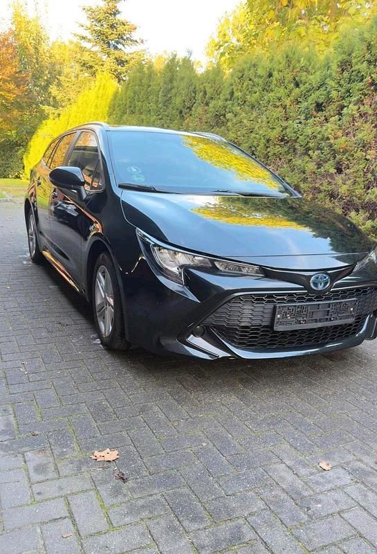 Gebraucht Toyota Corolla 98 PS (72 kW) 2022 Schwarz Kombi
