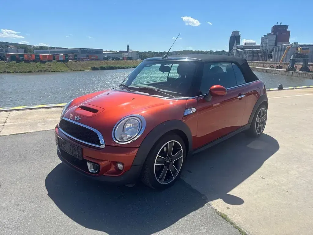 Gebraucht Mini Cooper S Cabriolet Pepper 184 PS (135 kW) 2011 Orange Cabrio