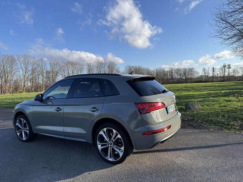 Gebraucht Audi Q5 Sport 245 PS (180 kW) 2020 Grau SUV