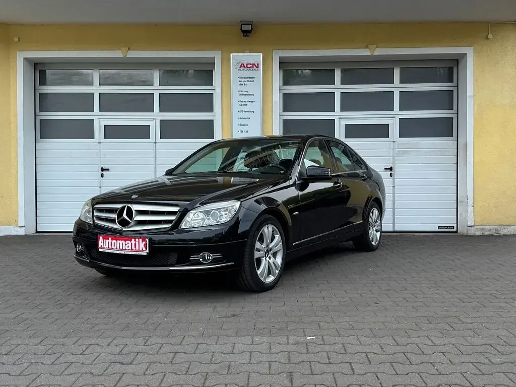 Gebraucht Mercedes C300 Avantgarde 231 PS (169 kW) 2010 Schwarz Limousine