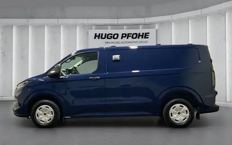 Neu Ford Transit Custom Trend 136 PS (100 kW) 2026 Blau Kombi