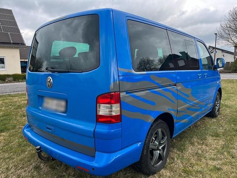 Gebraucht VW T5 Highline 174 PS (127 kW) 2004 Blau Van