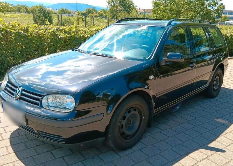 Schwarz Gebraucht 2004 VW Golf IV Kombi | 1.400 € - Bild 1/4