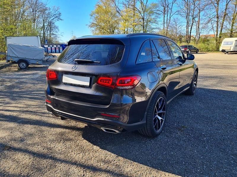 Gebraucht Mercedes GLC400d 330 PS (242 kW) 2020 Grau SUV