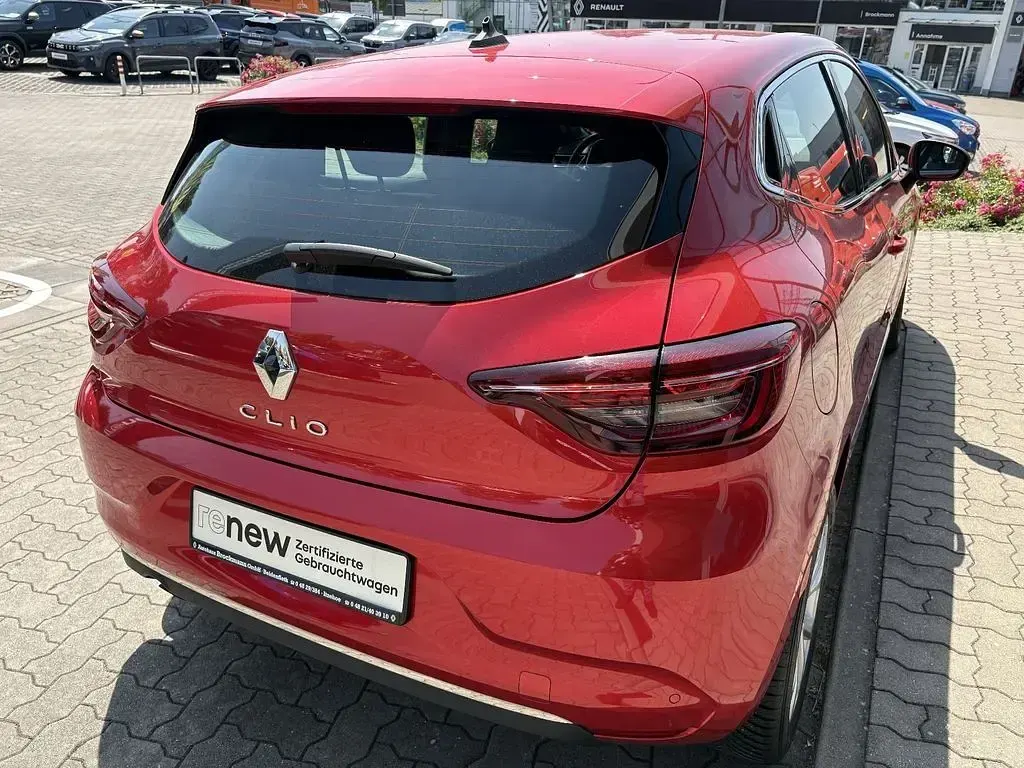 Gebraucht Renault Clio V Intens 131 PS (96 kW) 2021 Rot Limousine