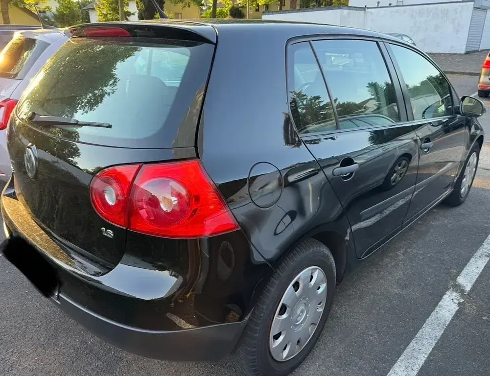 Gebraucht VW Golf IV Trendline 102 PS (75 kW) 2005 Schwarz Limousine