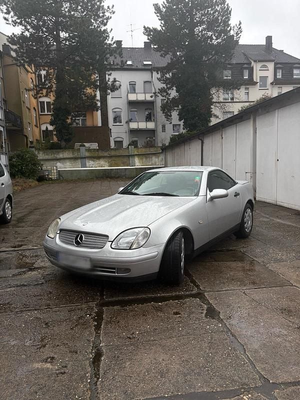 Gebraucht Mercedes 170 136 PS (100 kW) 1998 Silber Cabrio