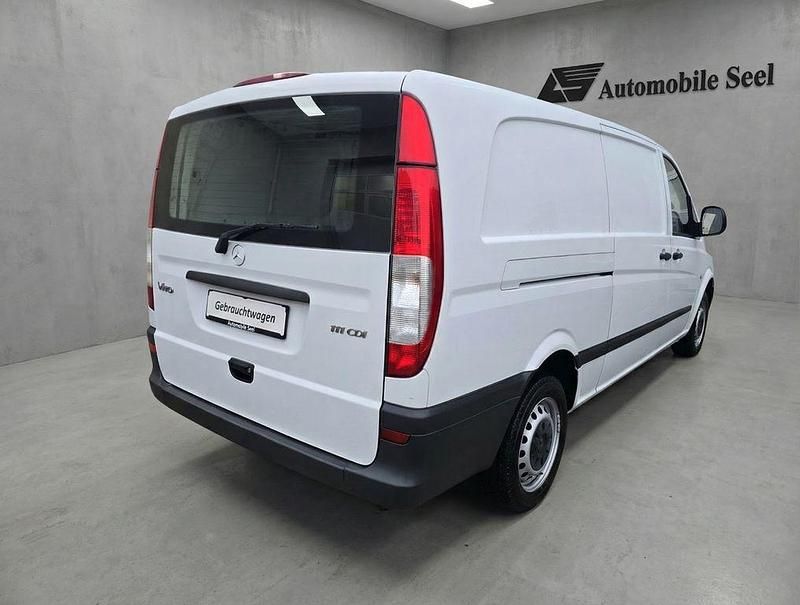 Gebraucht Mercedes Vito 116 PS (85 kW) 2007 Weiß Van