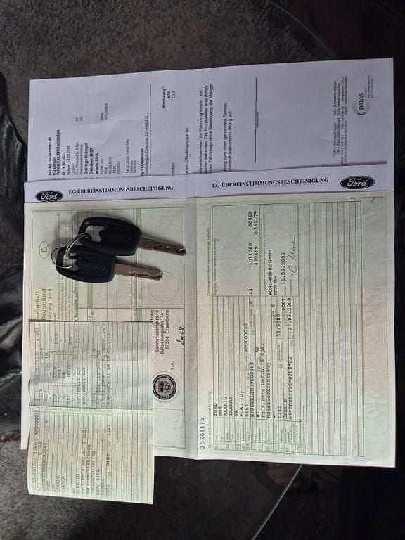 Gebraucht Ford Ka Titanium 69 PS (50 kW) 2010 Gold Kleinwagen