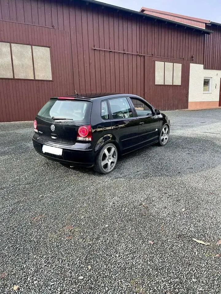 Gebraucht VW Polo Comfortline 60 PS (44 kW) 2009 Schwarz Kleinwagen