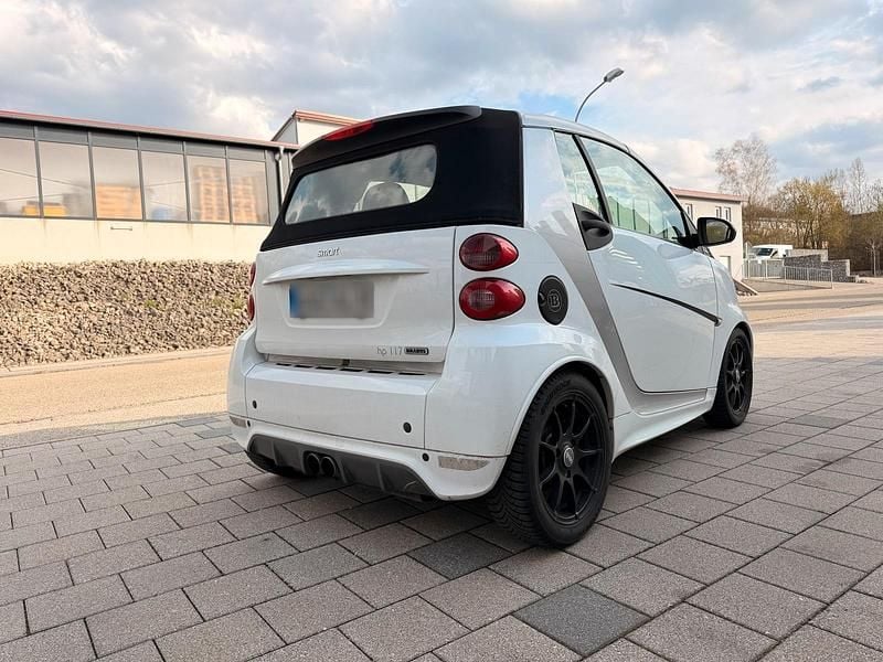 Gebraucht Smart ForTwo Cabrio Brabus 102 PS (75 kW) 2009 Weiß Cabrio