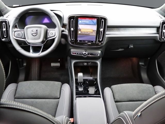 Gebraucht Volvo EX40 Ultra 185 kW (252 PS) 2024 Schwarz SUV