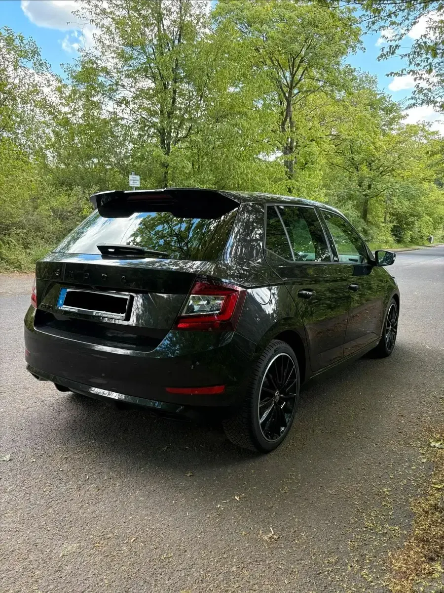Gebraucht Skoda Fabia Monte Carlo 110 PS (80 kW) 2021 Schwarz Kleinwagen