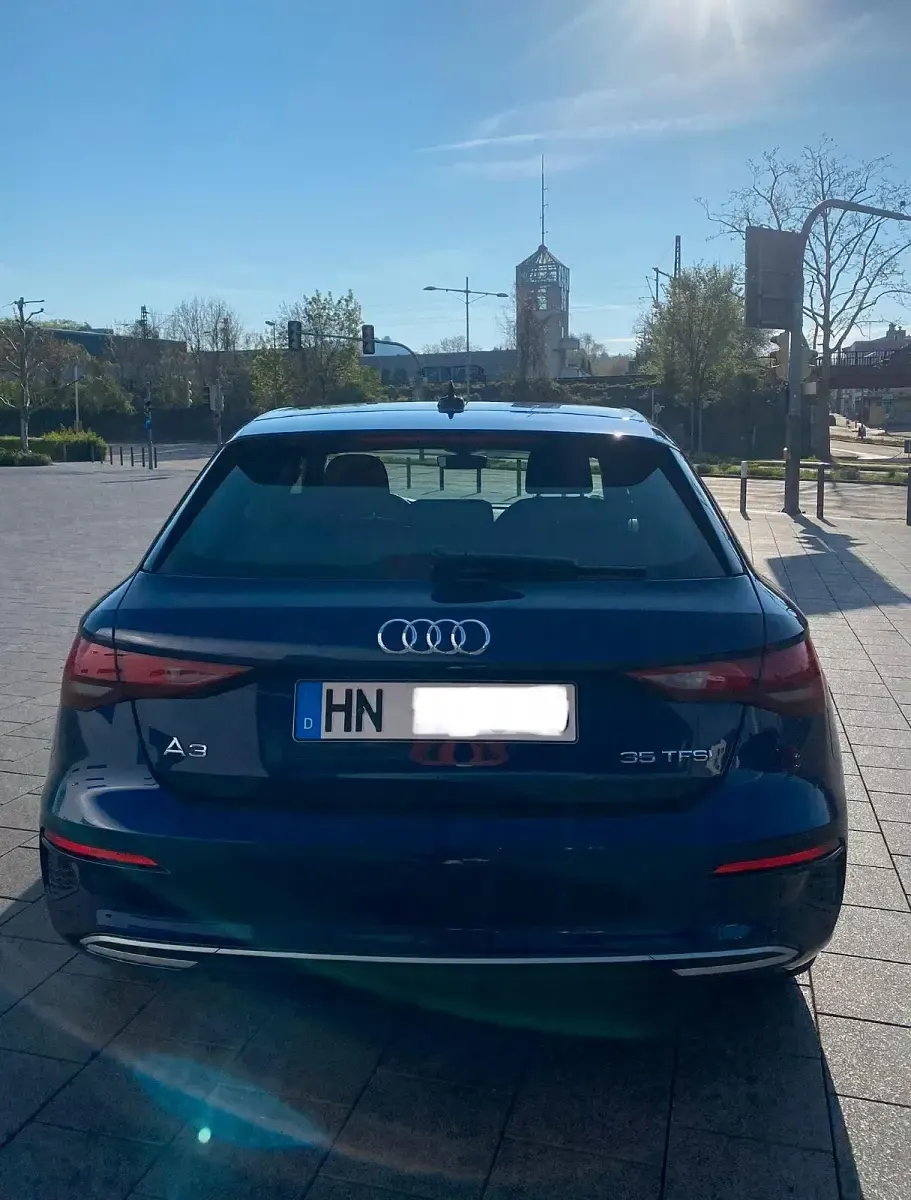 Usata Audi A3 Advanced 150 CV (110 kW) 2024 Blu Berlina
