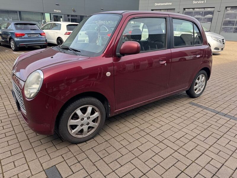 Rot Gebraucht 2007 Daihatsu Trevis Kleinwagen | 2.950 € (Etwas zu teuer) - Bild 1/4