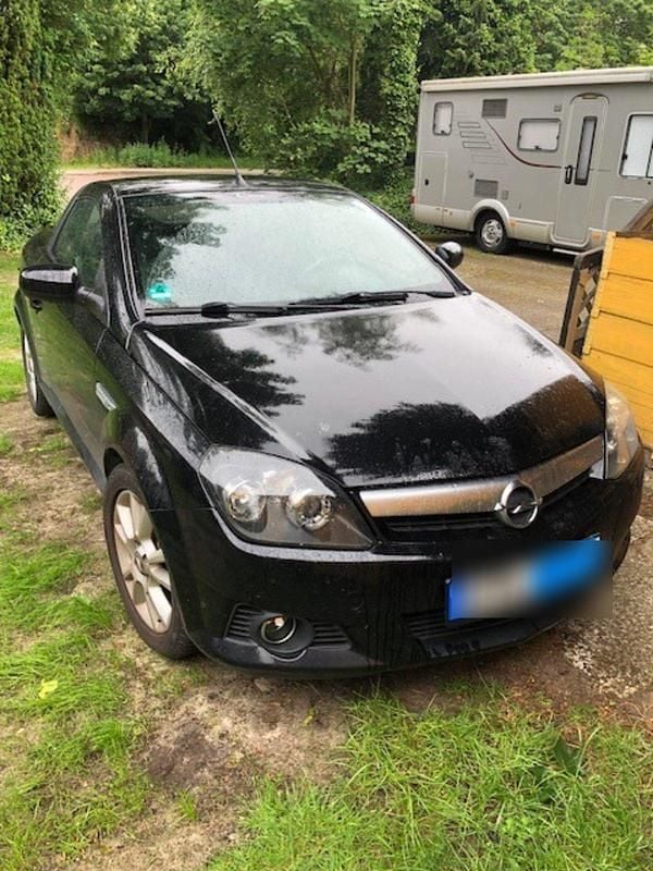 Schwarz Gebraucht 2005 Opel Tigra Cabrio | 1.700 € (Superpreis) - Bild 1/4