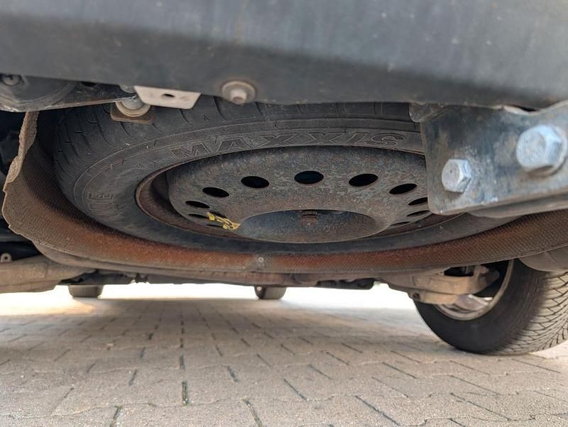 Gebraucht Ford S-MAX Titanium 150 PS (110 kW) 2017 Grau Van / Kleinbus