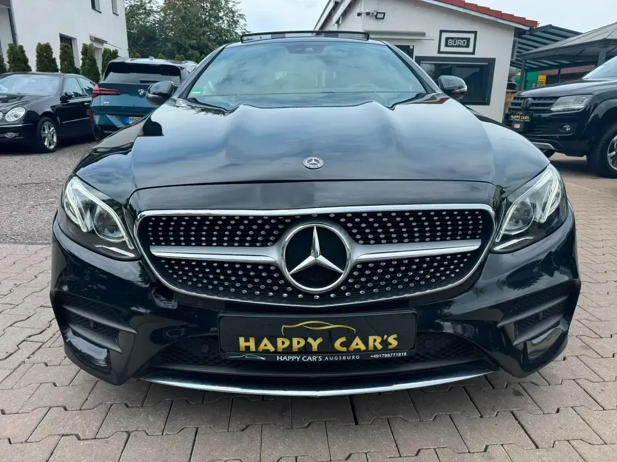 Gebraucht Mercedes E200 AMG line 197 PS (144 kW) 2019 Schwarz Coupé