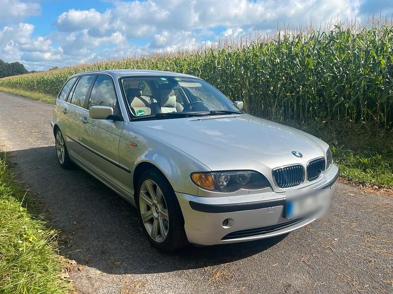Gebraucht BMW 325 192 PS (141 kW) 2002 Silber Kombi