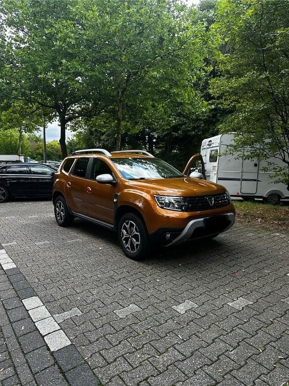 Orange Gebraucht 2019 Dacia Duster Prestige SUV | 12.500 € (Fairer Preis) - Bild 1/4