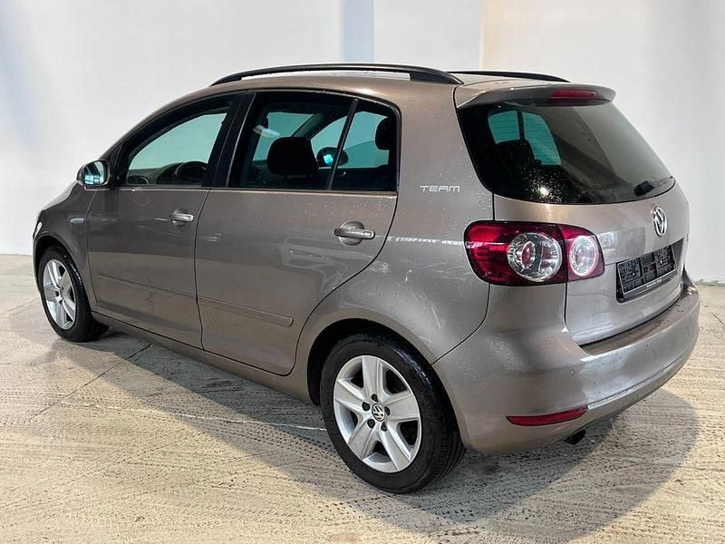 Gebraucht VW Golf Plus Cross Team 105 PS (77 kW) 2011 Braun Van / Kleinbus