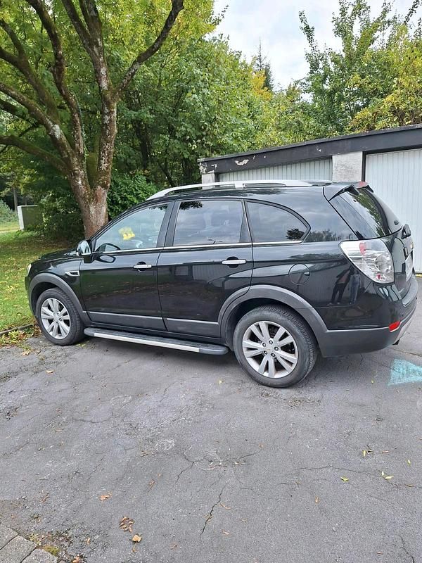Gebraucht Chevrolet Captiva 184 PS (135 kW) 2012 Schwarz SUV