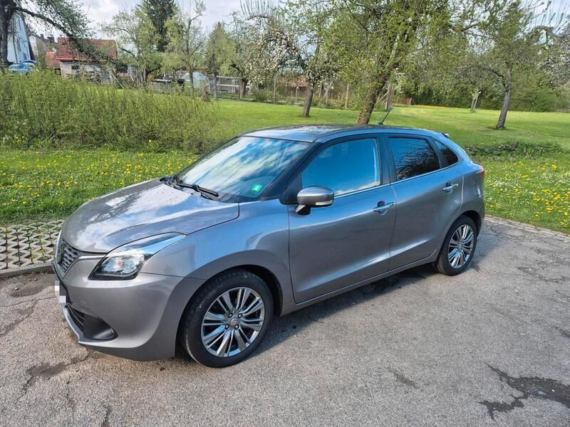 Grau Gebraucht 2016 Suzuki Baleno Limousine | 8.200 € (Guter Preis) - Bild 1/4