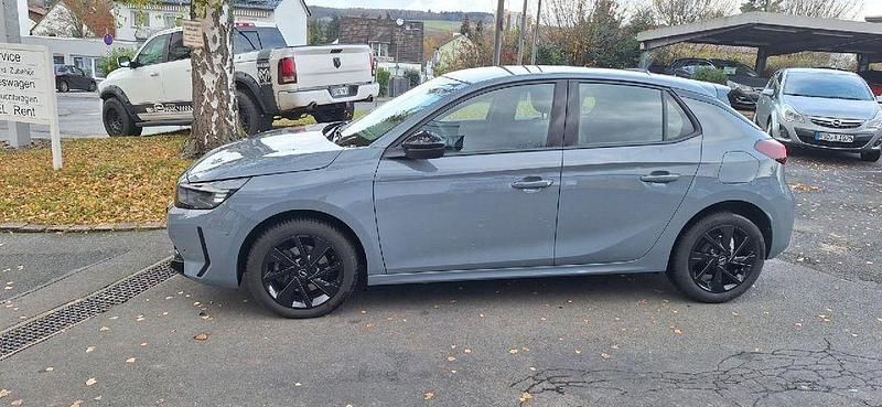 Gebraucht Opel Corsa 101 PS (74 kW) 2024 Limousine