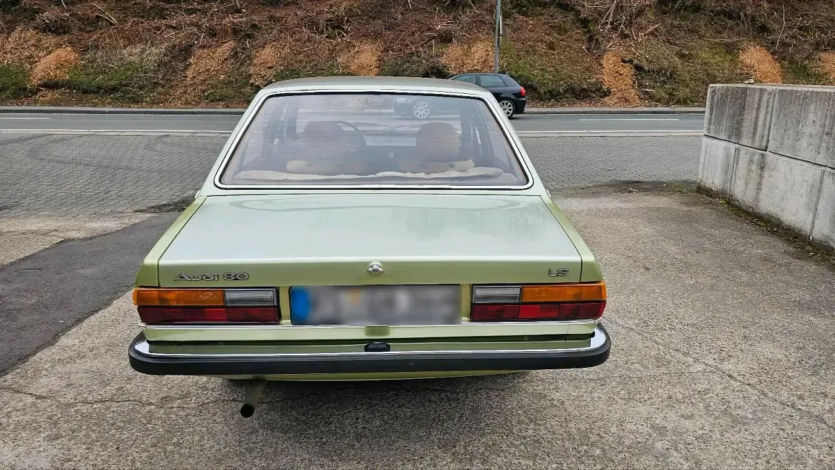 Usata Audi 80 101 CV (74 kW) 1977 Verde Berlina