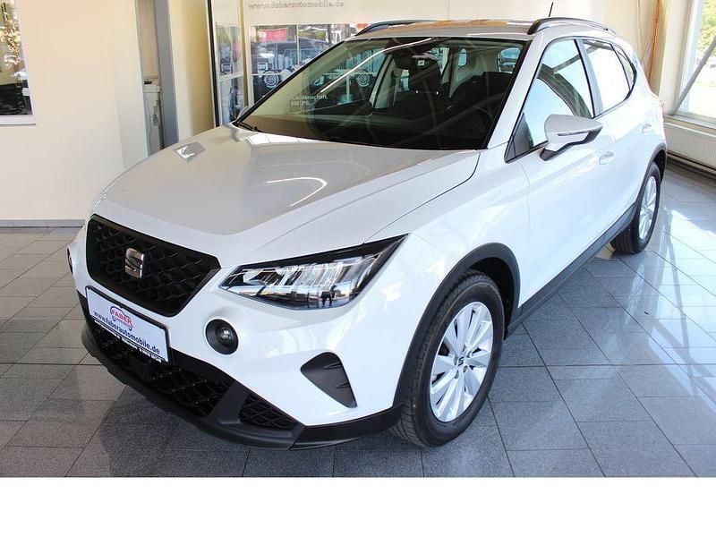 Weiß Gebraucht 2024 Seat Arona Style SUV | 19.222 € (Superpreis) - Bild 1/4